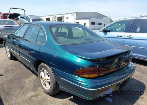 1998 Pontiac Bonneville Se from USA, damaged, VIN 1G2HX52K2W4208736